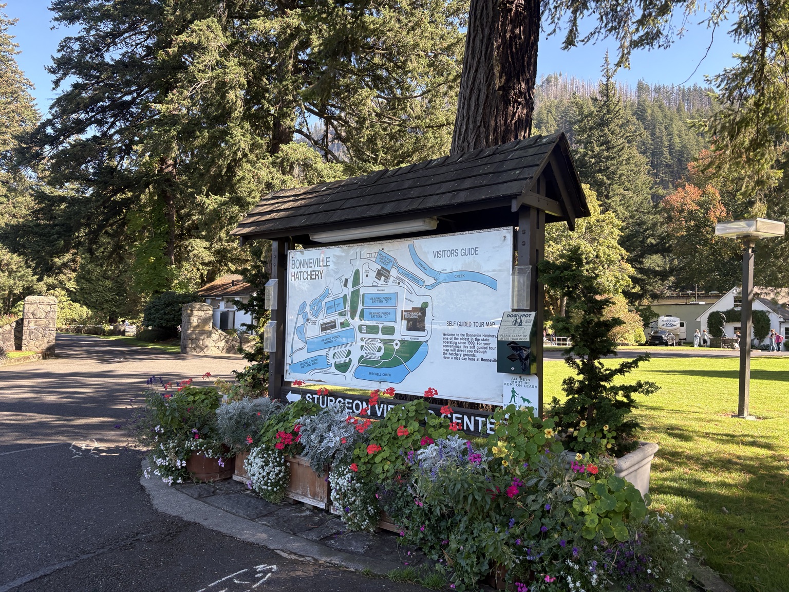 Visitor map at the entrance to Bonneville Fish Hatchery